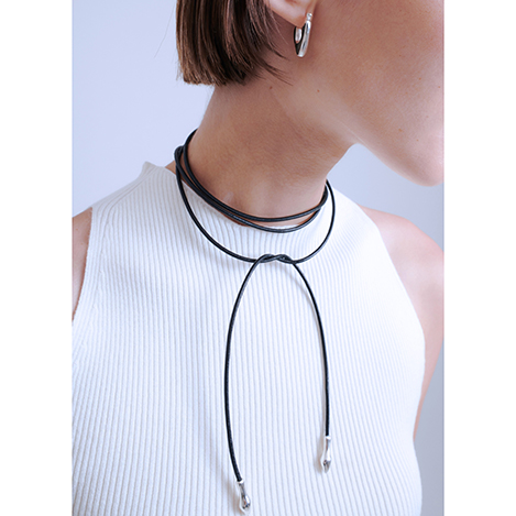 秋の装いに添える私らしさ　「メゾンドパルス」のネックレス2選