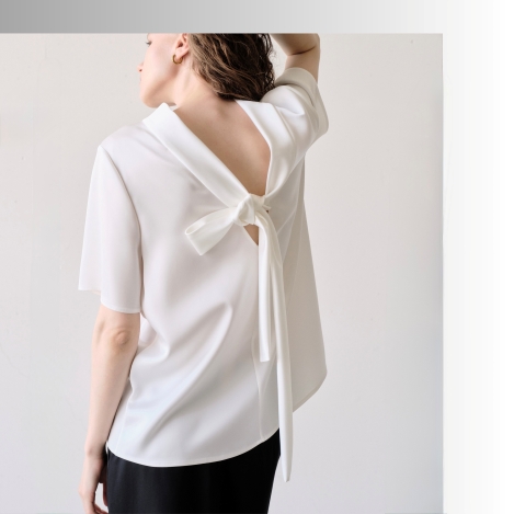 【NEW ARRIVAL】一枚で、印象が変わる。