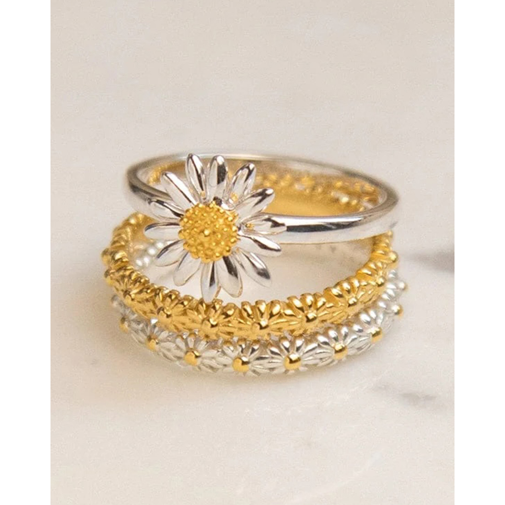 希望の花咲くジュエリー。「デイジー ロンドン」の大人気“DAISY”コレクション