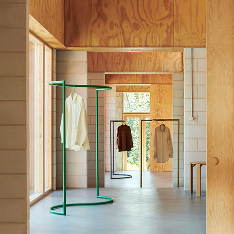 心地よい新生活をスタート! 「HAY」の新作インテリアアイテムで洗練された空間に