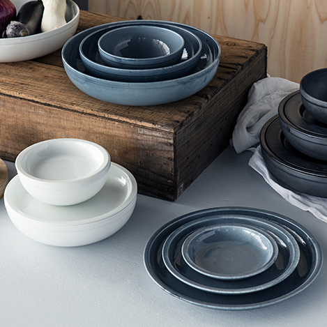 職人の技と現代的デザインの融合。「2016/」の「Teruhiro Yanagihara」のうつわ