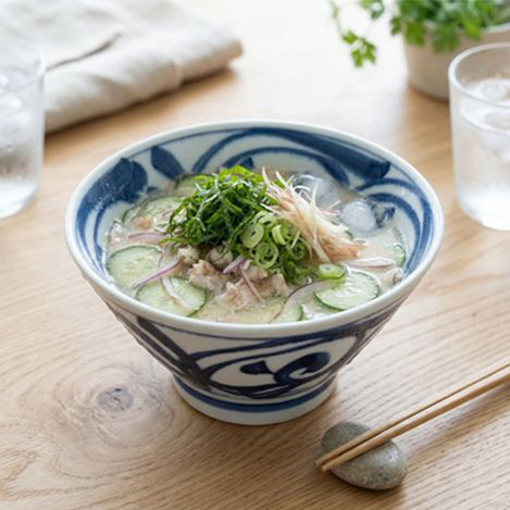 初夏の食卓に静かな余韻を添える、「ミノ ドンブリ」の新作