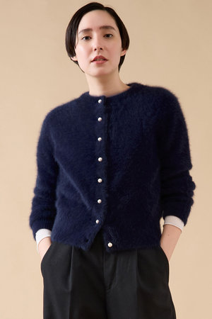 martiniqueマルティニークFOXパールカーディガンニット美品希少カシミヤ martinique(マルティニーク)｜FOXカシミヤパールカーディガン(一部WEB