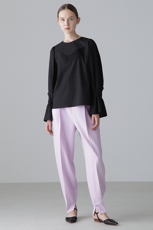 美品　ADORE 長袖カットソーベーシックアムンゼンブラウス　ブラック　24SS 楽天市場】アムンゼン 袖ボタン ボリューム袖 プルオーバー ぽわん袖