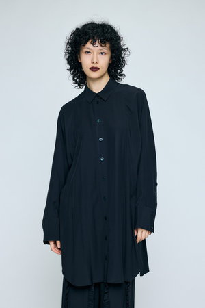 ENFOLD(エンフォルド)｜SHAPE LONG-SHIRT/ブラック の通販｜ELLESHOP