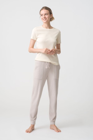 BAREFOOT DREAMS(ベアフット ドリームズ)｜コージーシックライト