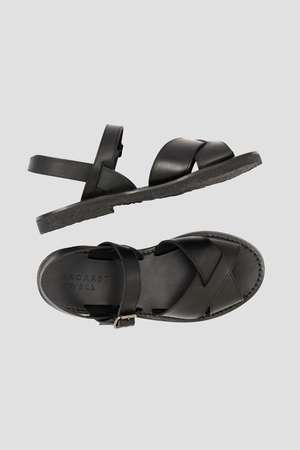 MARGARET HOWELL(マーガレット・ハウエル)｜LEATHER SANDALS/ブラック