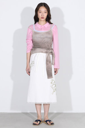 マディソンブルー ウォッシュドアウト ティアードスカート　ホワイト　01 MADISONBLUE(マディソンブルー)｜MIDDLE SKIRT MUGEUET C/LI ミドル
