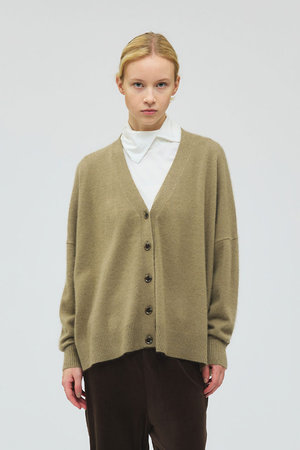 mizuiro ind(ミズイロインド)｜Vネックカーディガン/beige の通販