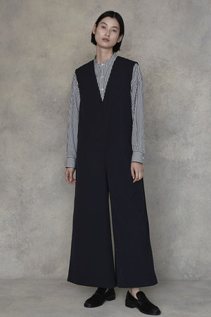 TICCAティッカ　ギャザーブルゾン　ネイビー TICCAティッカ ギャザーブルゾン ネイビー TICCAティッカ