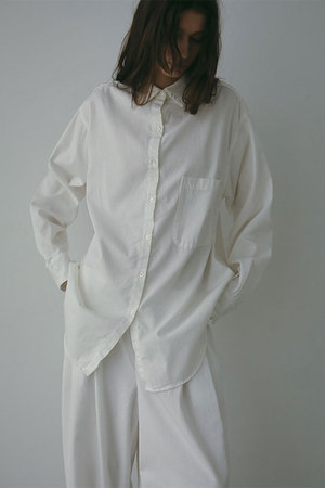 ETRE TOKYO(エトレトウキョウ)｜テンセルデニムシャツ/ホワイト の通販