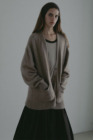 ETRE TOKYO(エトレトウキョウ)｜プレーンステッチVネックニット