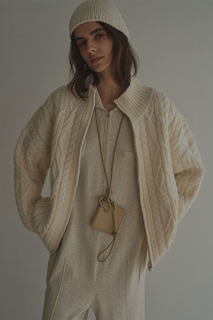 ETRE TOKYO(エトレトウキョウ)｜ダブルジップケーブルニット