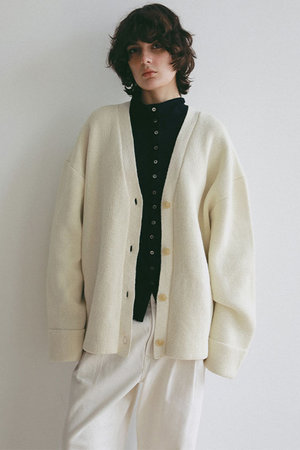 ETRE TOKYO リリヤーンハンドニットカーディガン ホワイト ETRE TOKYO - 2wayハンドニットカーディガン | OFF WHITE | ADDICT WEB