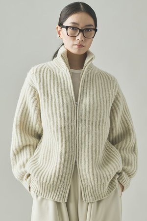 Curensology(カレンソロジー)｜アゼアミニットブルゾン/エクリュ の