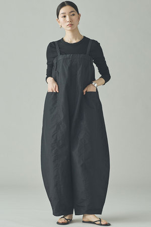 定価3.5万円【美品】Curensology CLNラミーサロペット黒 Curensology(カレンソロジー)｜【予約販売】ナイロンラミーサロペット