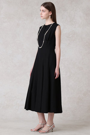 【ANAYI】ノースリーブワンピース(絹素材) ANAYI】ノースリーブワンピース(絹素材) ANAYI デニムライク