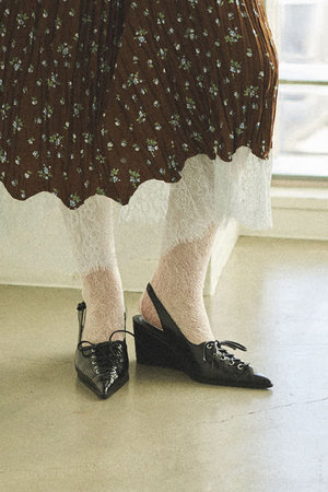 MAISON SPECIAL(メゾンスペシャル)｜Lace Up Pointed Pumps/レース