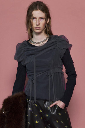 MAISON SPECIAL クロップド デニム トップス パフスリーブ 黒 MAISON SPECIAL クロップドデニムトップス - メルカリ