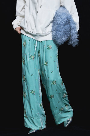 MAISON SPECIAL(メゾンスペシャル)｜Beads Flower Embroidery Velor