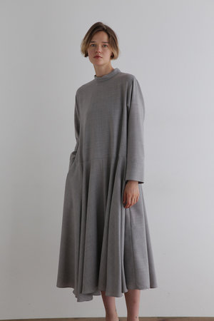 LE PHIL(ル フィル)｜ドライウールワンピース/グレー の通販｜ELLESHOP  