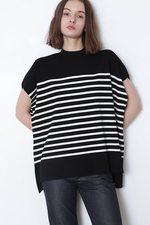 LE PHIL ブラック Vネック ノースリーブベスト エステルポンチVネックオーバーベスト ノースリーブ 黒[品番