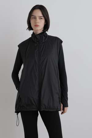 LE PHIL★新品★完売品★ノースリーブジャケット★ベスト★ LE PHIL(ル フィル)｜《LE PHIL SPORTS》ノースリーブベストジャケット