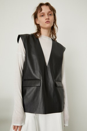 Hollow out vest RIM.ARK | myglobaltax.com