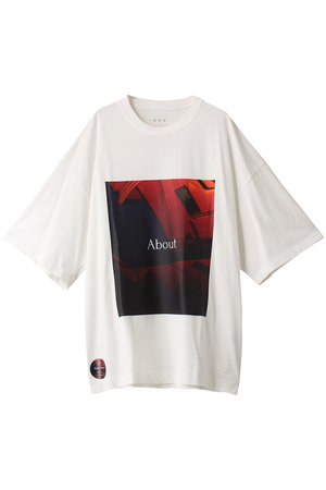 three dots(スリードッツ)｜【UNISEX】EZ MOMENTグラフィックTシャツ