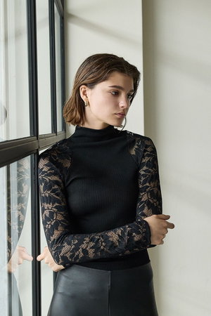 AROMATIQUE(アロマティック)｜レースロングスリーブ/ブラック の通販