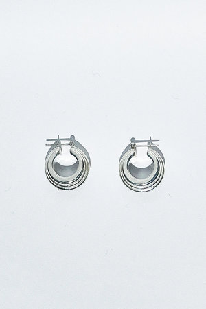 GIGIジジ　ジルコニウムピアス GIGI(ジジ)｜Luna layered ピアス/シルバー の通販｜ELLESHOP・(エル