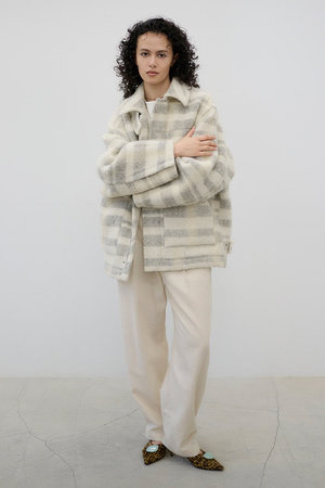 【スタニングルアー】　ループツイードブルゾン　ホワイト　白 スタニングルアー】 ループツイードブルゾン ホワイト 白 STUNNING