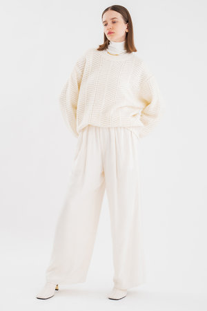 スタニングルアー　レースワイドパンツ　ホワイト０ STUNNING LURE(スタニングルアー)｜ピーチサテンイージーパンツ/オフ