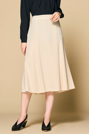 【新品未使用】BEIGE ベイジ スカート シンディ 6 近年モデル BEIGE，(ベイジ，)｜CINDY（シンディ）/フレアスカート/Sheer Orange
