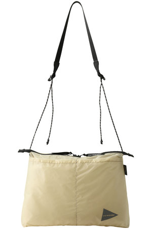 and Wander ショルダーバッグ ホワイト and wander アンドワンダー ショルダーバッグ ホワイト and wander