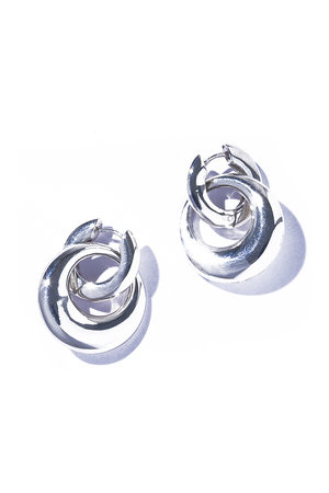 quip queint(クイップ クエイント)｜trive double hoop ピアス