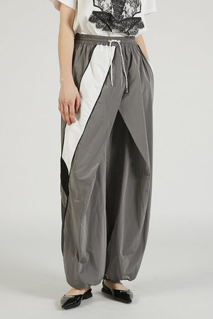 PRANK PROJECT(プランク プロジェクト)｜ディフォームトラックパンツ