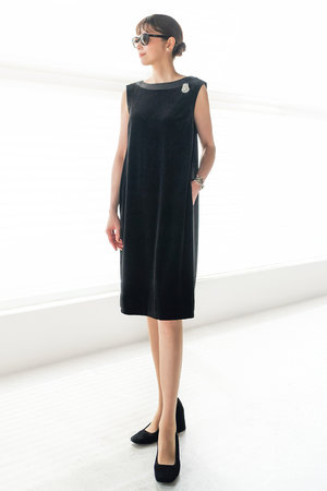 フォクシー デイジーリン ワンピース Elegant Cocoon DAISY LIN(デイジーリン)｜Daisy Velour Dress “Audrey Cocoon