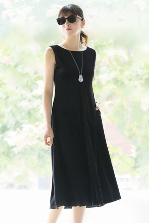DAISY LIN(デイジーリン)｜Effortless Grace Velour Dress/ベルベット