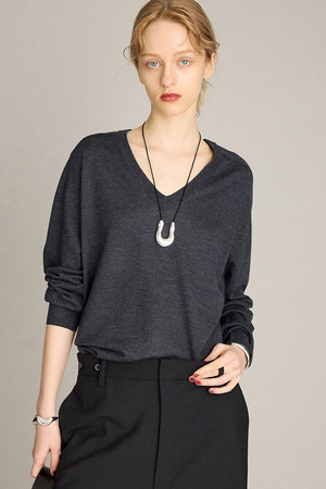 BRILL 新品未着用 EMPIRE Vネックプルオーバー BRILL(ブリル)｜EMPIRE Vネックプルオーバー/グレー の通販｜ELLESHOP