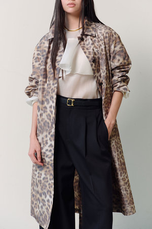 美品 レオナール シルクウール トレンチコート ライナー L レオパード柄 美品 レオナール シルクウール トレンチコート ライナー L レオパード