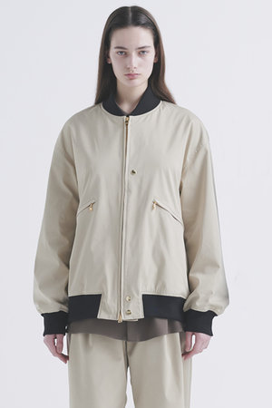 CULLNI(クルニ)｜【UNISEX】ダブルサテン MA-1/ベージュ の通販