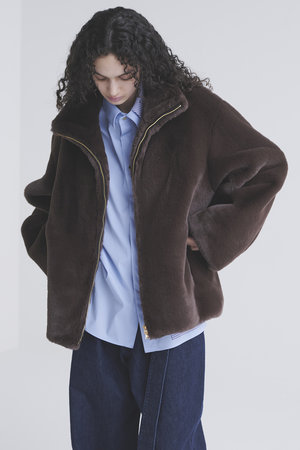 CULLNI(クルニ)｜【UNISEX】FAKE Fur Zip Up ハイネック ショート