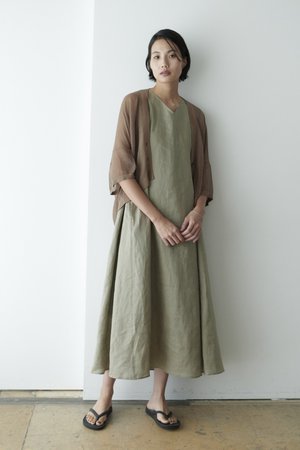 lelill(レリル)｜リネン Vネックワンピース/ベージュ の通販｜ELLESHOP