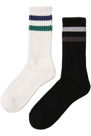 UNIVERSAL PRODUCTS.(ユニバーサル プロダクツ)｜【MEN】2P LINE SOCKS/ソックス/WHITE/BLACK  の通販｜ELLESHOP・(エル・ショップ)