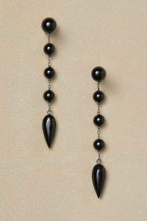 のんたん様✴︎カーネリアン&ブラックオニキス  フェザーゲート＊ピアス ESCAPERS AN OTHER WORLD(エスケーパーズ アナザーワールド)｜【SOPHIE