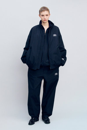 ssstein(シュタイン)｜【UNISEX】【ssstein × UMBRO】CO/NY POPLIN