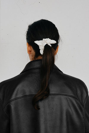 heyep(ヘイップ)｜Silk Square Mini Scrunchie（3P Set） ホワイト F
