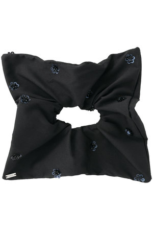 heyep(ヘイップ)｜Beaded Flower Square Scrunchie/ブラック の通販