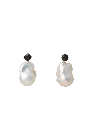 CADEAUX(カドー)｜有核バロックパールピアス（ブラックスピネル